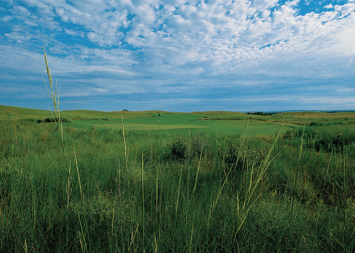 Wild_Horse_Nebraska-Tourism.jpg